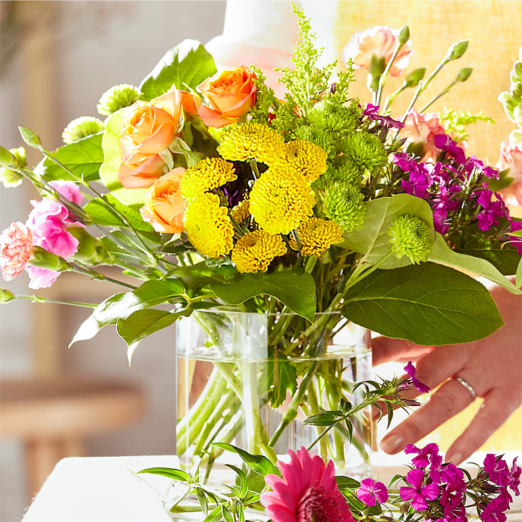 Bold & Bright – A Florist Original – The Colonial Florist And Gift Shop, Huntingdon PA