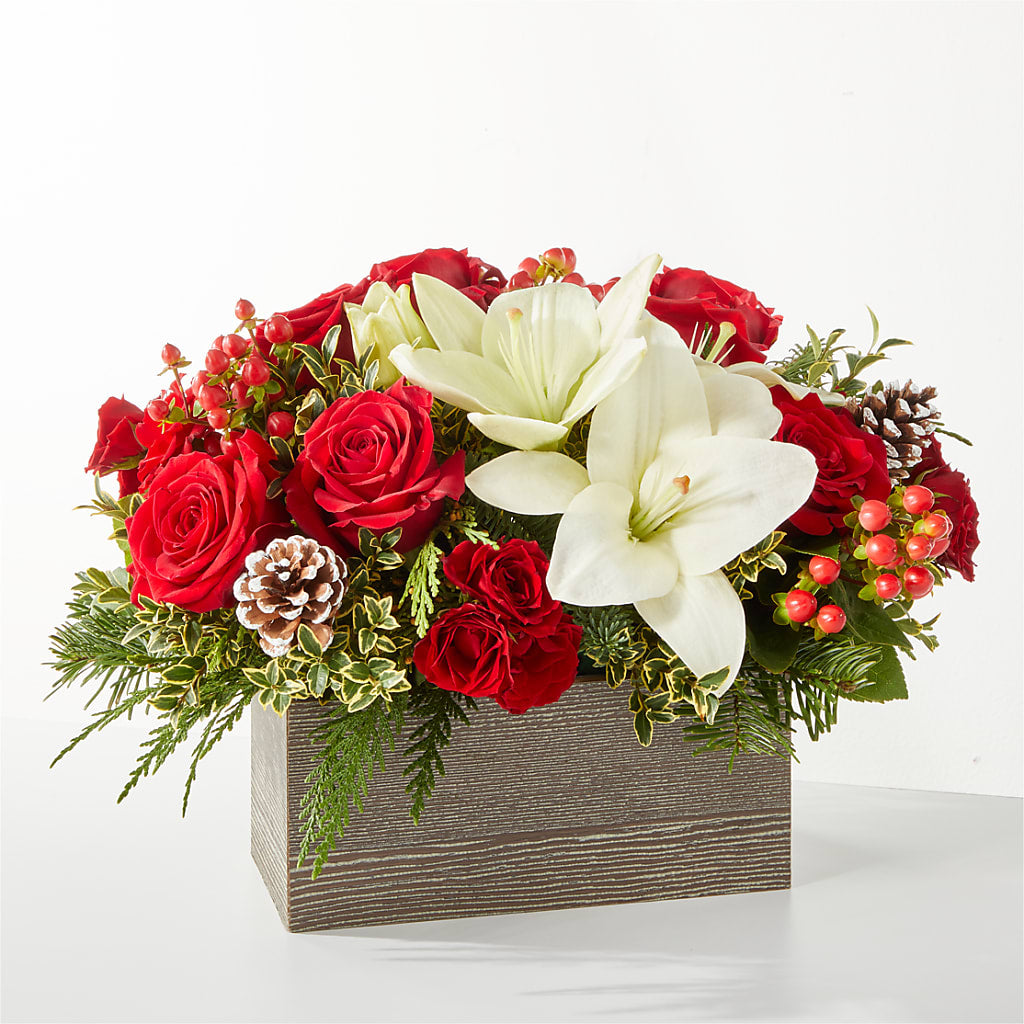 Snowy Wonderland Bouquet – The Colonial Florist And Gift Shop, Huntingdon PA