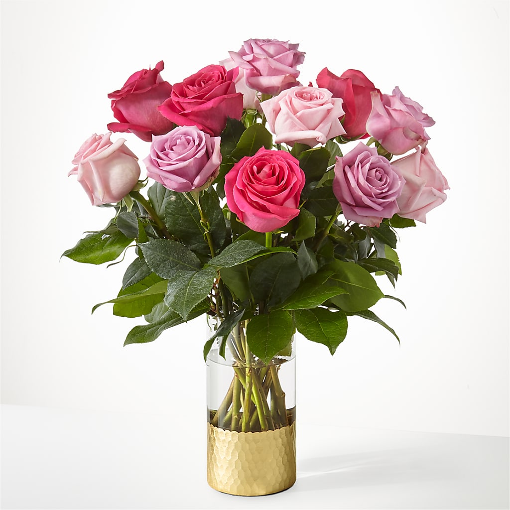 Pure Beauty Mixed Roses – The Colonial Florist And Gift Shop, Huntingdon PA