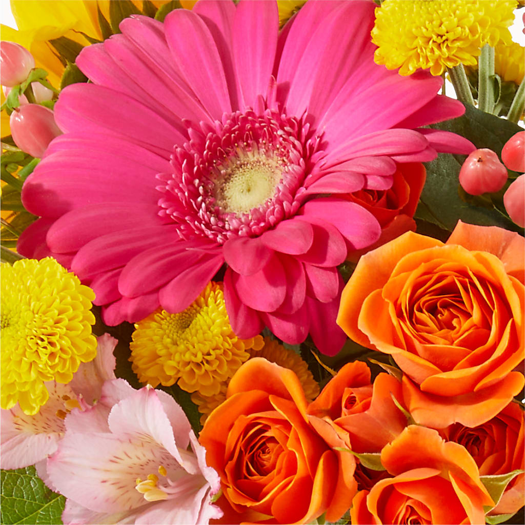 Florist Original Mixed Bouquet – The Colonial Florist And Gift Shop, Huntingdon PA