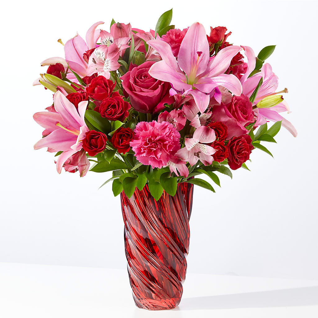 In Love Bouquet with Luxe Swirl Vase – The Colonial Florist And Gift Shop, Huntingdon PA