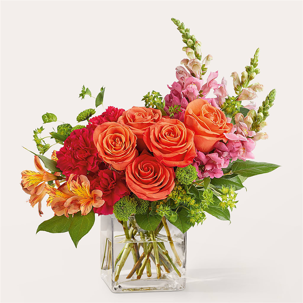 Cosmopolitan Bouquet – The Colonial Florist And Gift Shop, Huntingdon PA