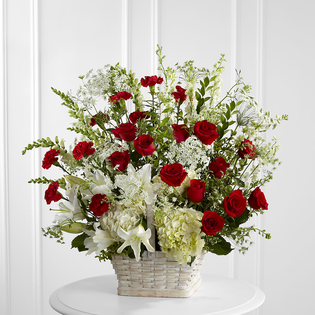 In Loving Memory Arrangement – The Colonial Florist And Gift Shop, Huntingdon PA