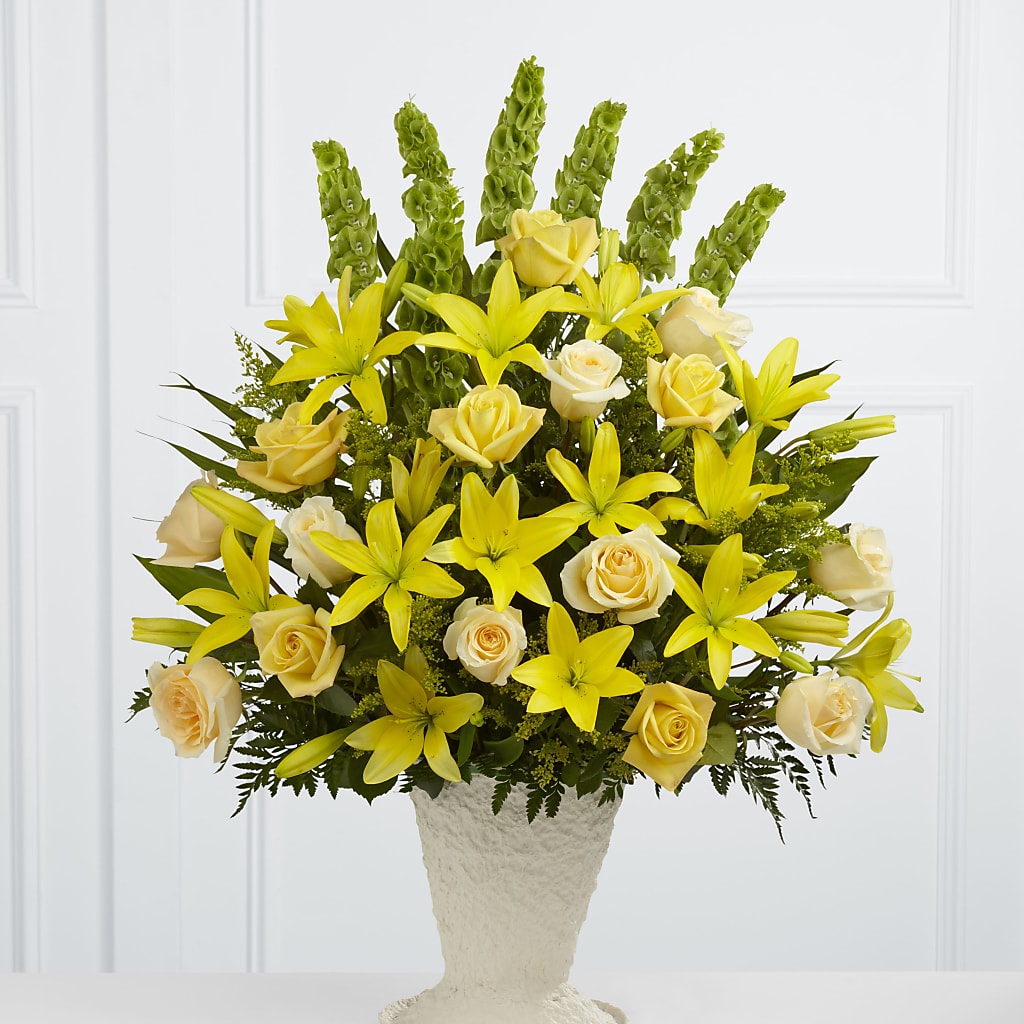 Golden Memories Arrangement – The Colonial Florist And Gift Shop, Huntingdon PA