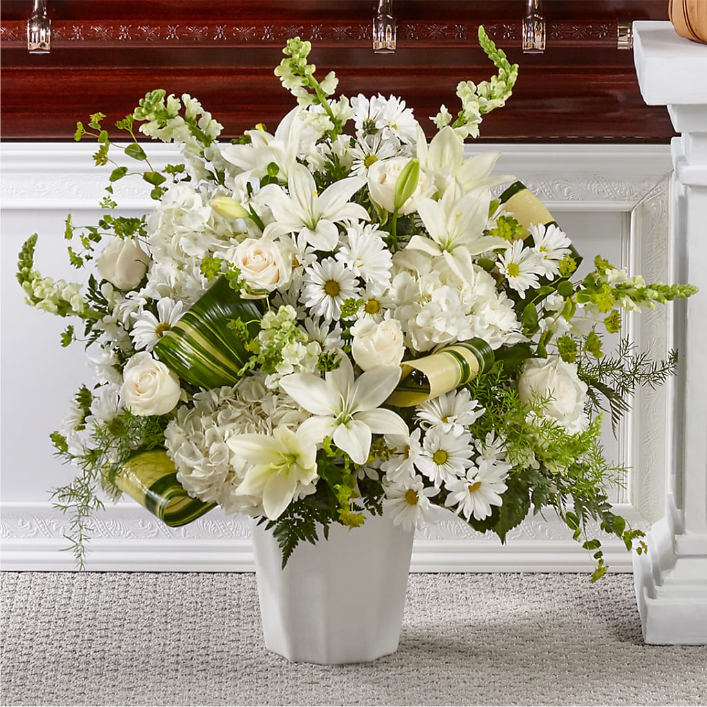 Thoughts of Tranquility Floor Basket – The Colonial Florist And Gift Shop, Huntingdon PA