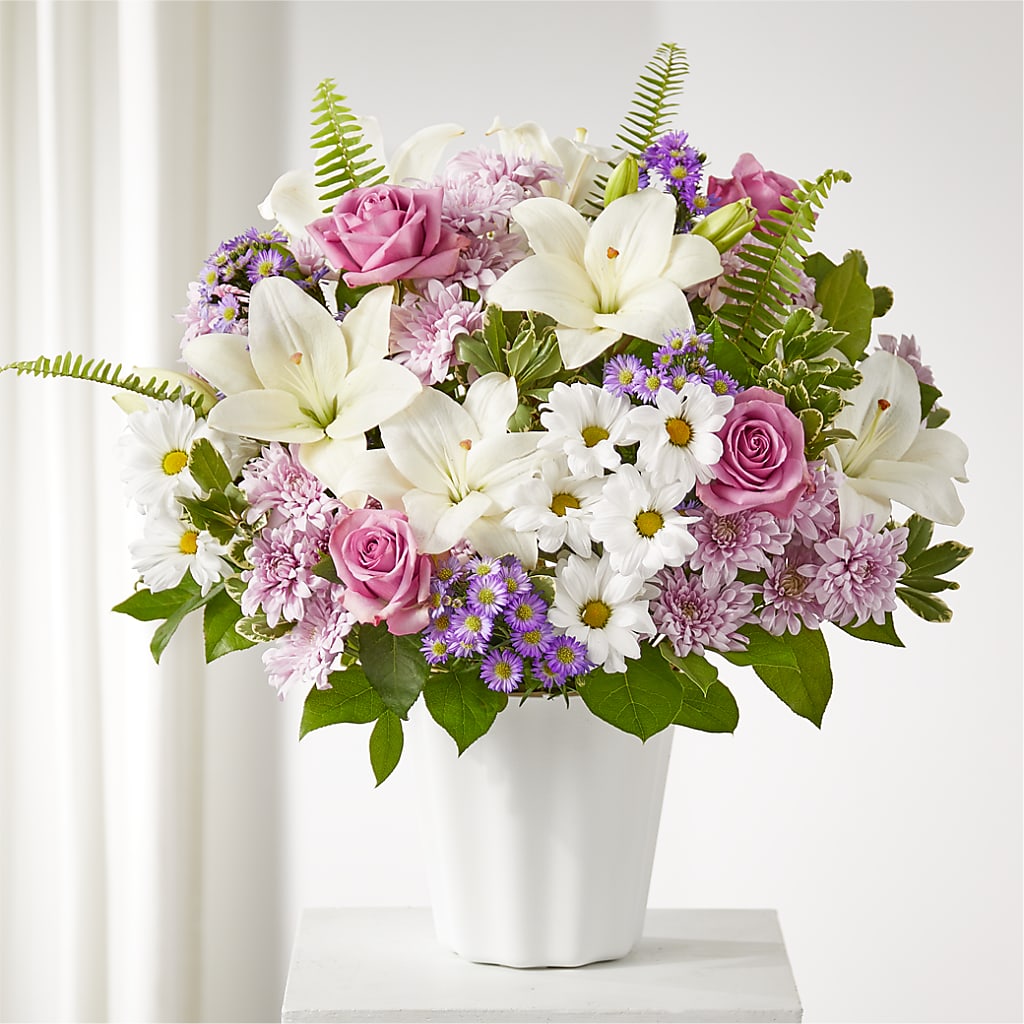Warmest Thoughts Tabletop Basket – The Colonial Florist And Gift Shop, Huntingdon PA