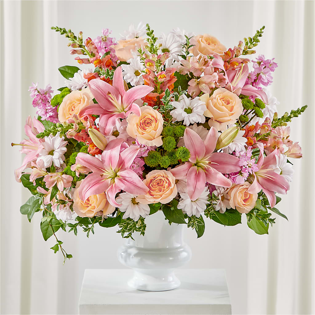 Heartfelt Gesture Urn Arrangement – The Colonial Florist And Gift Shop, Huntingdon PA