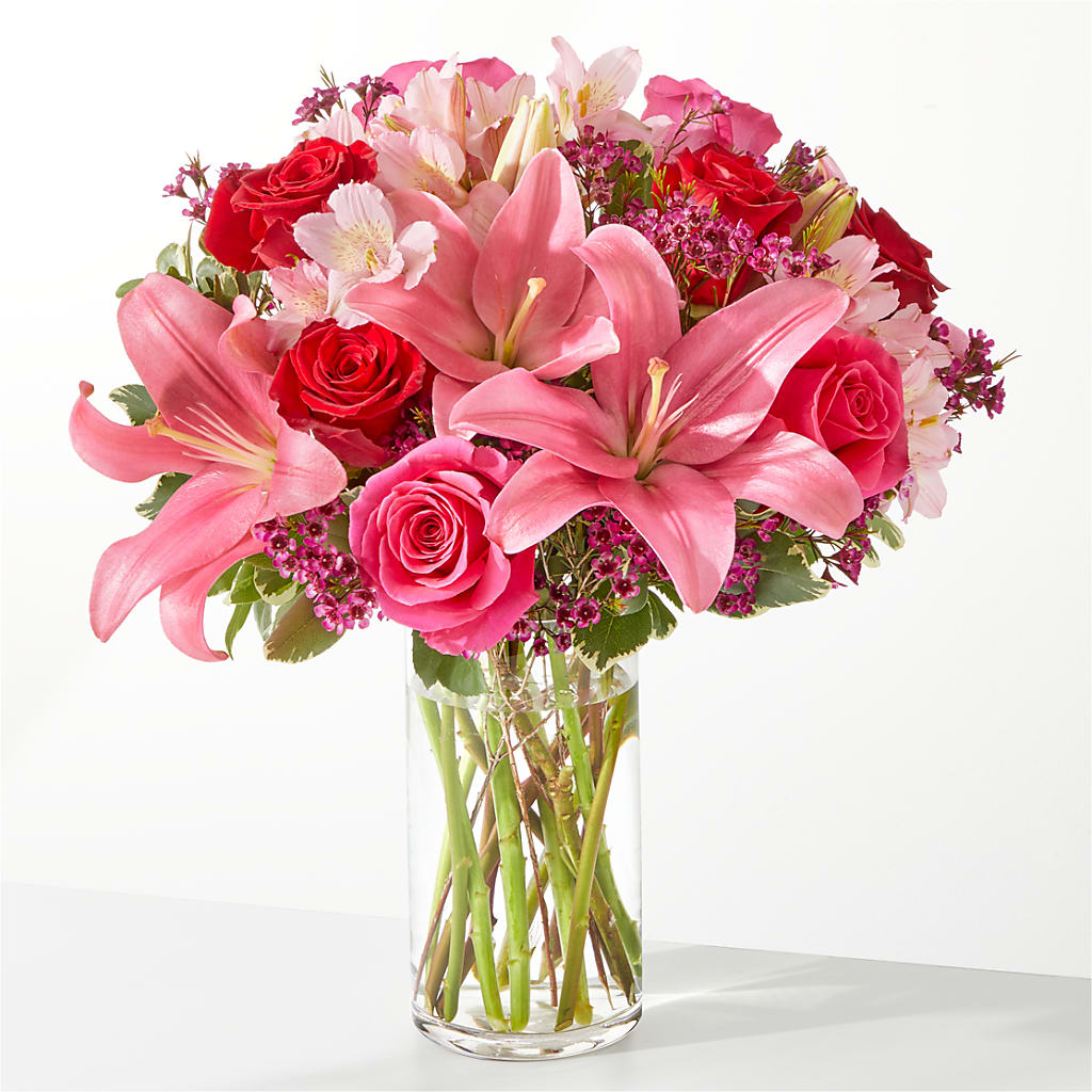Lucky in Love Bouquet – The Colonial Florist And Gift Shop, Huntingdon PA