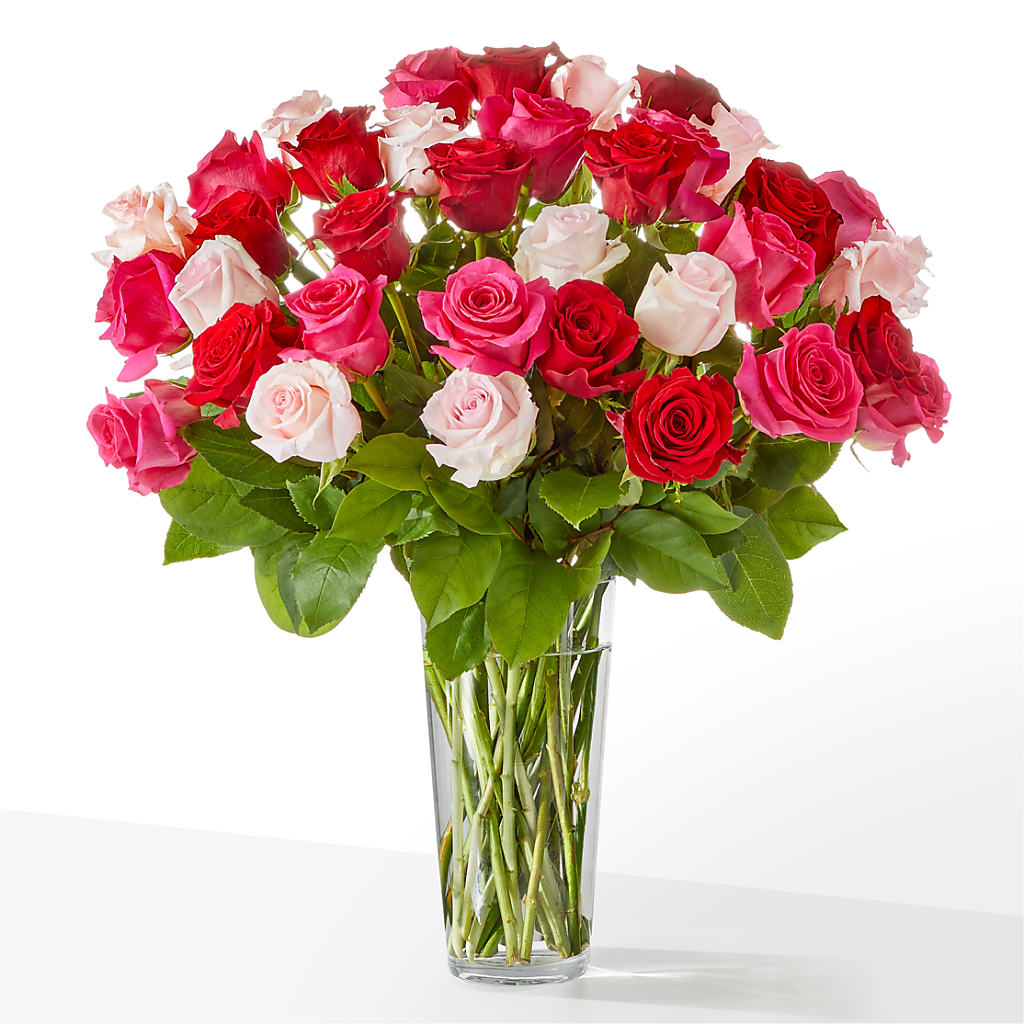 Charming Rose Bouquet – The Colonial Florist And Gift Shop, Huntingdon PA