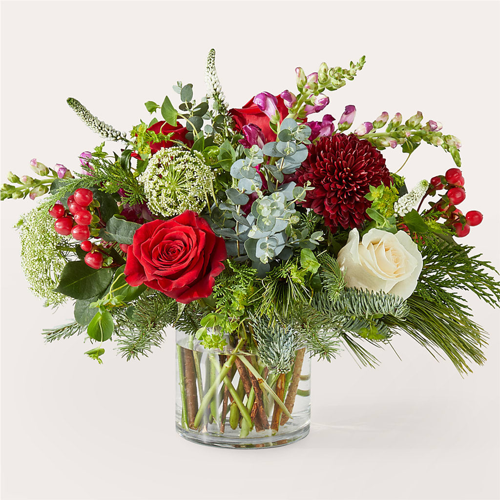 Cranberry Fizz Bouquet – The Colonial Florist And Gift Shop, Huntingdon PA