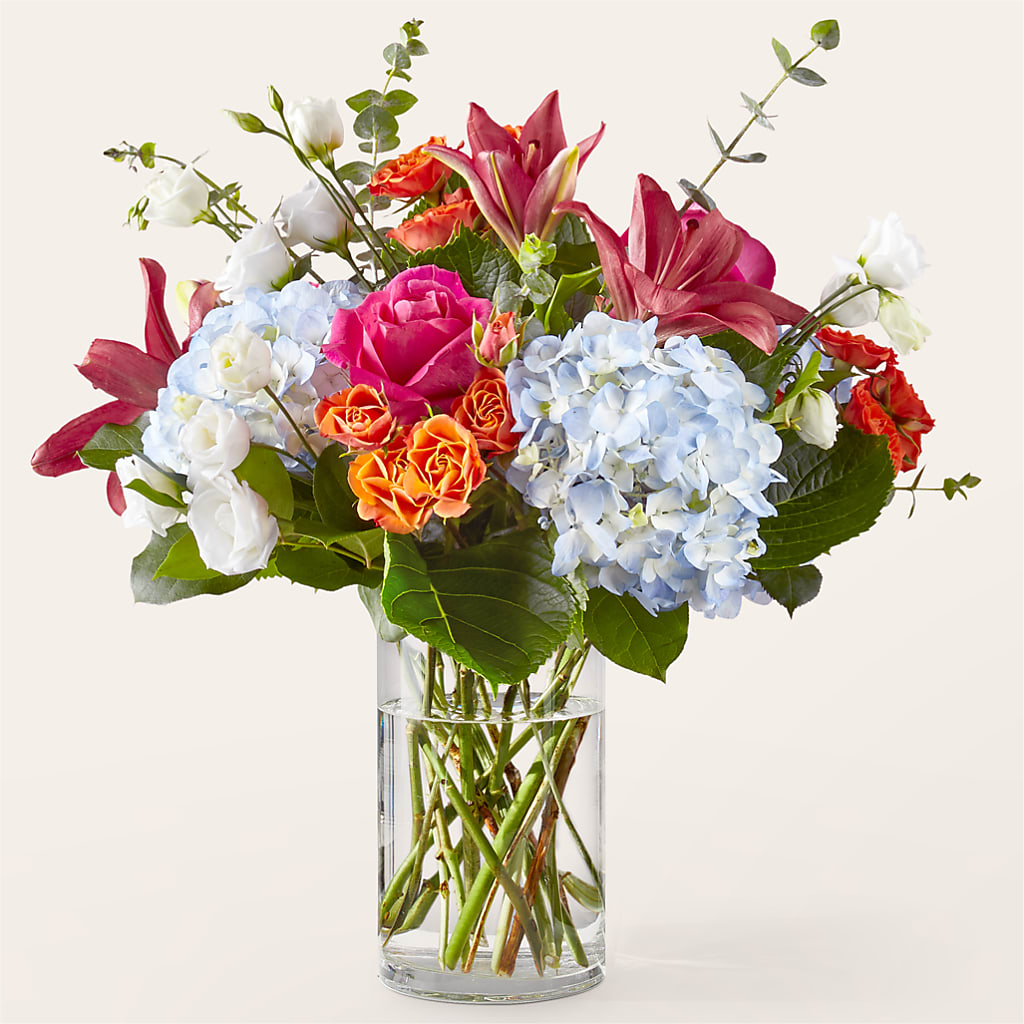 Awestruck Luxury Bouquet – The Colonial Florist And Gift Shop, Huntingdon PA