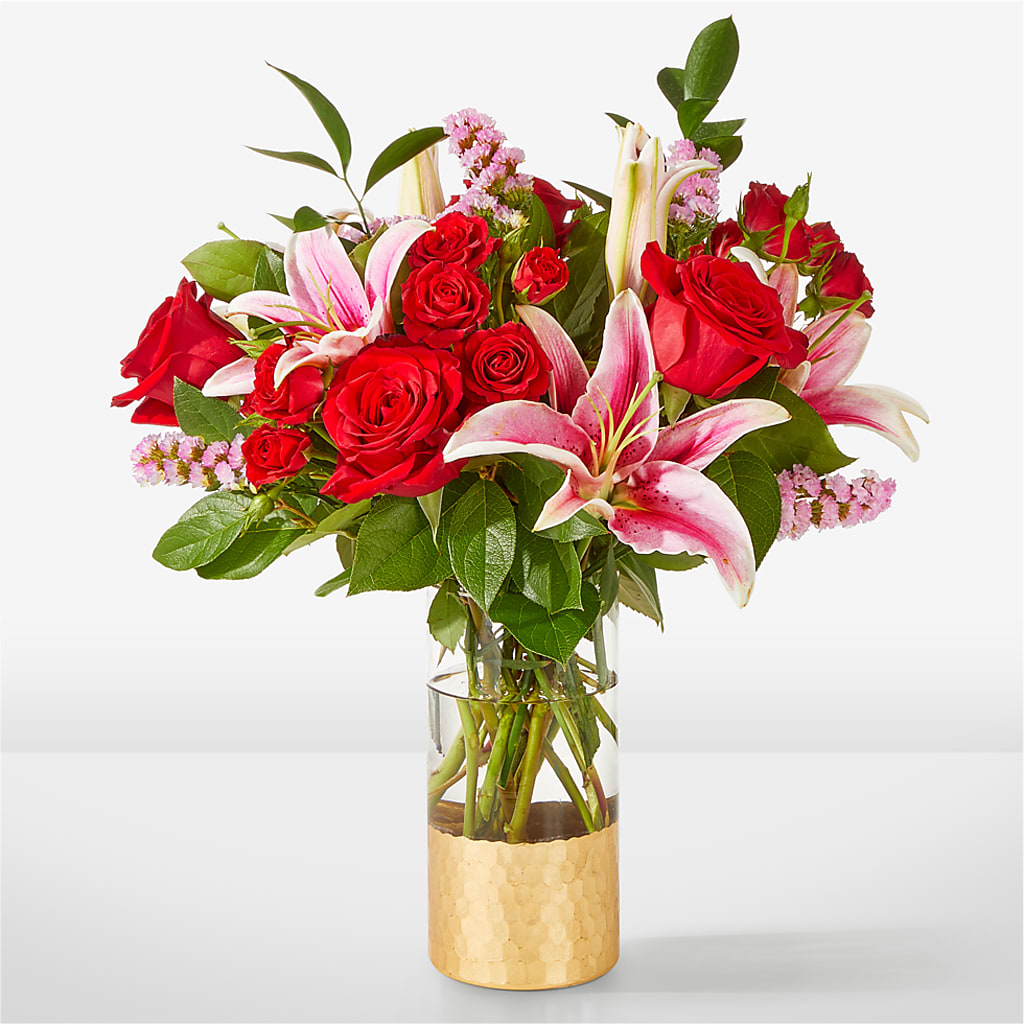 Hopeless Romantic Bouquet – The Colonial Florist And Gift Shop, Huntingdon PA
