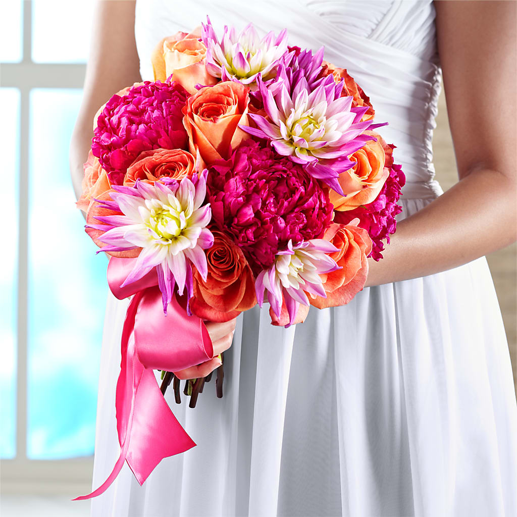New Love Bouquet – The Colonial Florist And Gift Shop, Huntingdon PA