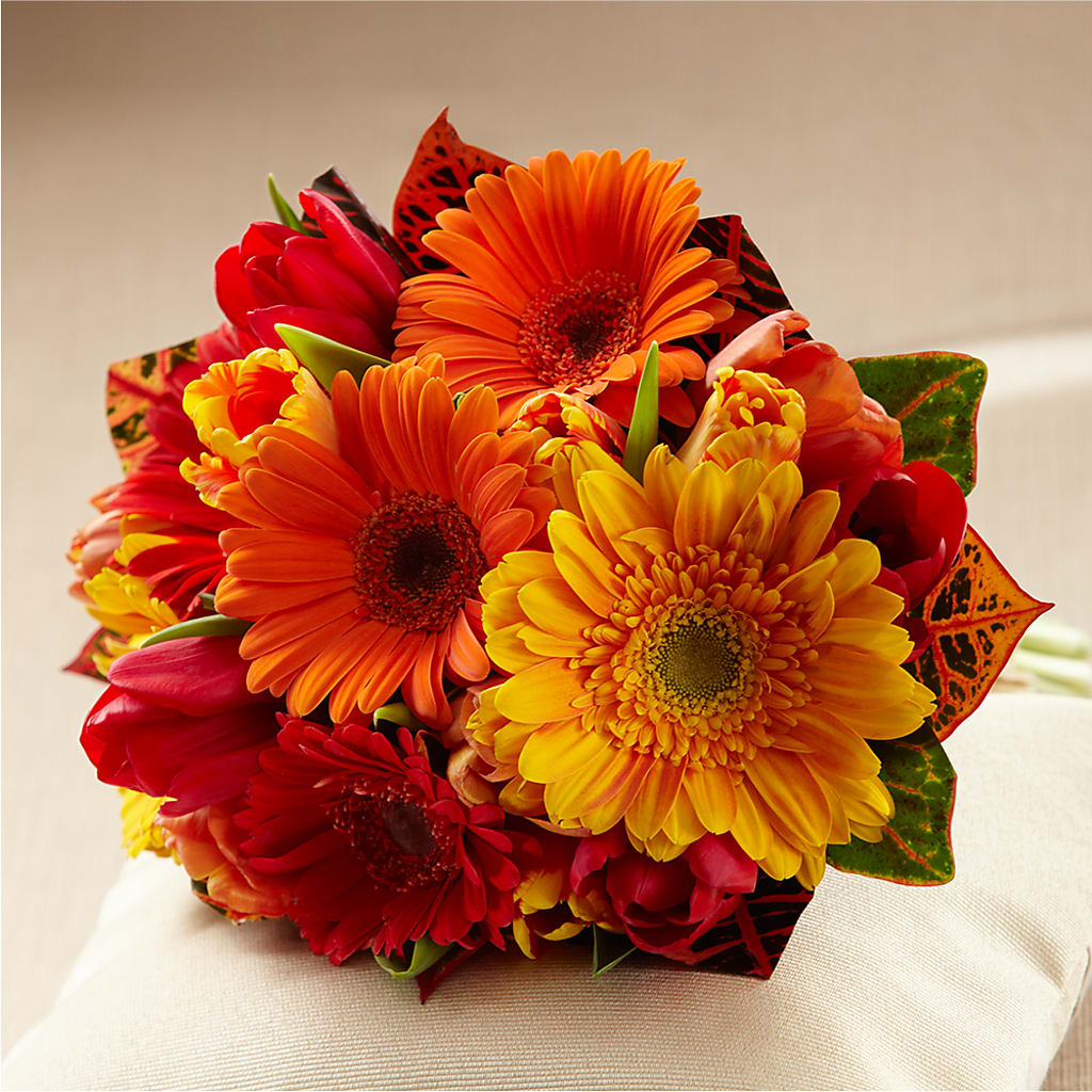 Sunglow Bouquet – The Colonial Florist And Gift Shop, Huntingdon PA