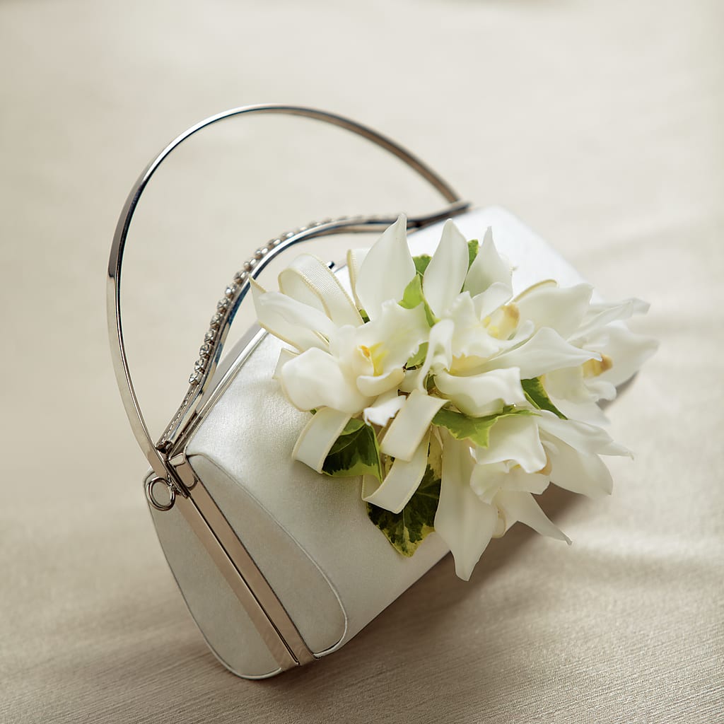 White Purse Decor – The Colonial Florist And Gift Shop, Huntingdon PA