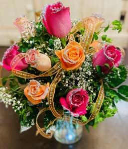 Colonial Roses Dusted With Glitter –  The Colonial Florist And Gift Shop, Huntingdon PA