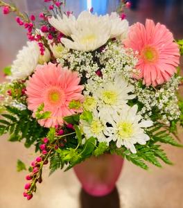 Colonials Pinks & Whites Bouquet –  The Colonial Florist And Gift Shop, Huntingdon PA