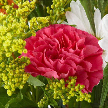 Oopsie Daisy Bouquet –  The Colonial Florist And Gift Shop, Huntingdon PA