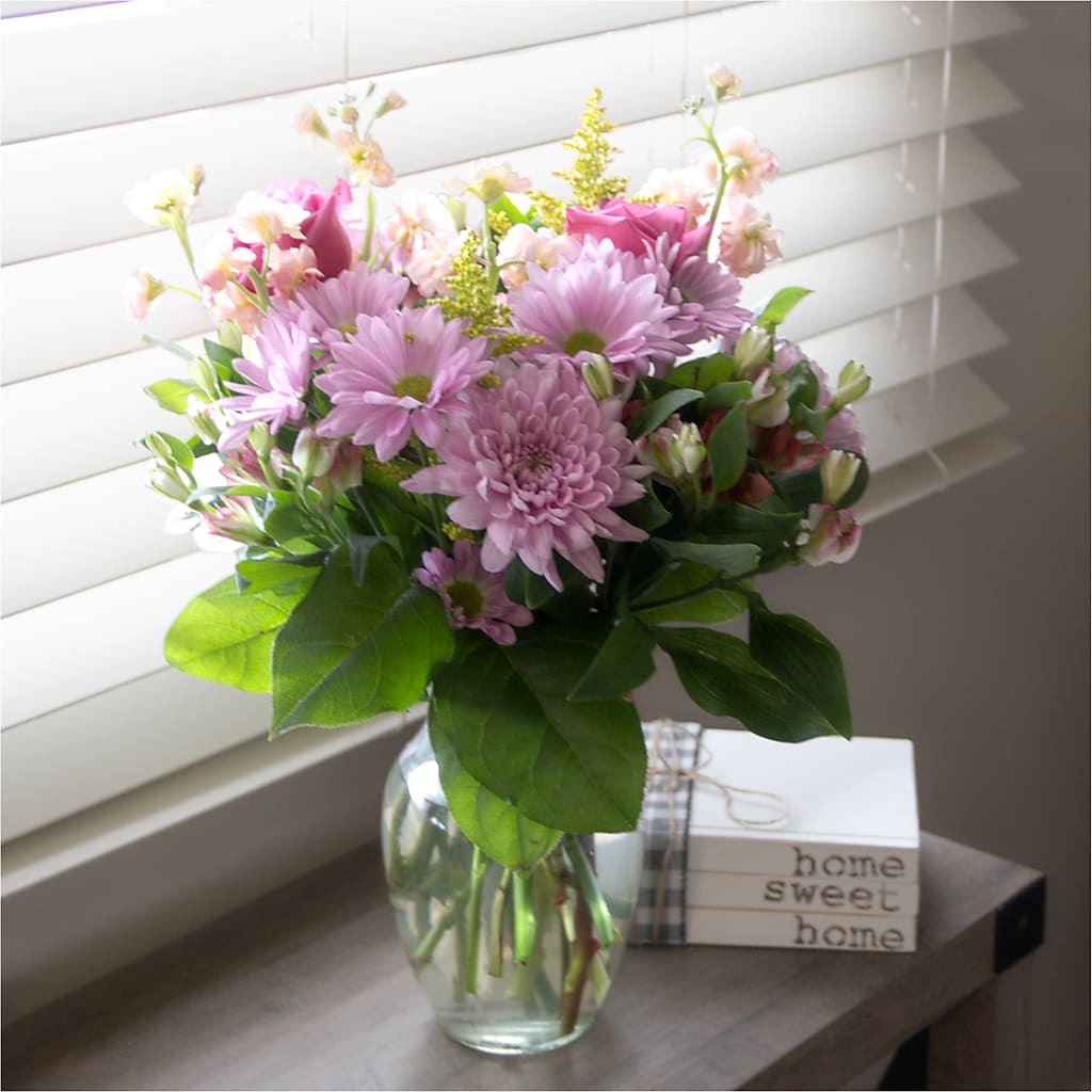 Pastel Tradition - A Florist Original –  The Colonial Florist And Gift Shop, Huntingdon PA
