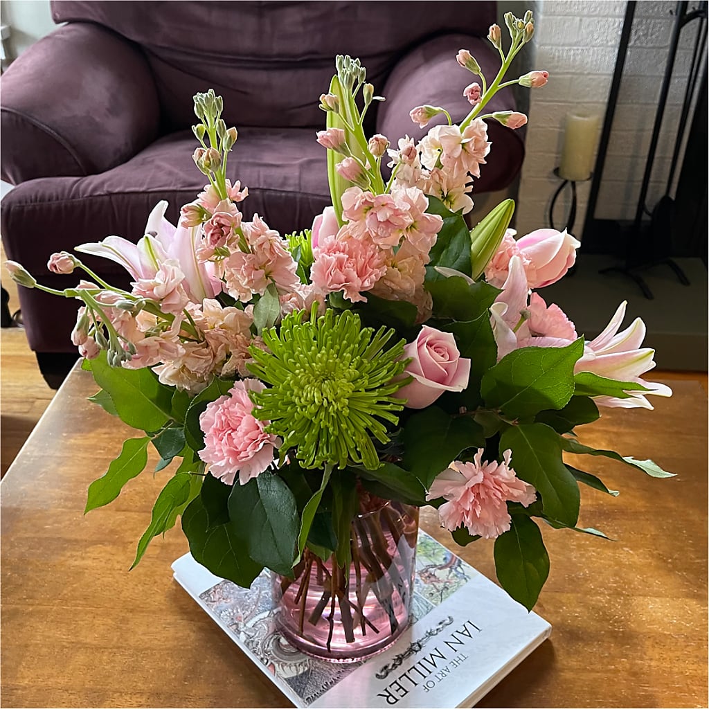 Pretty in Pink Bouquet –  The Colonial Florist And Gift Shop, Huntingdon PA