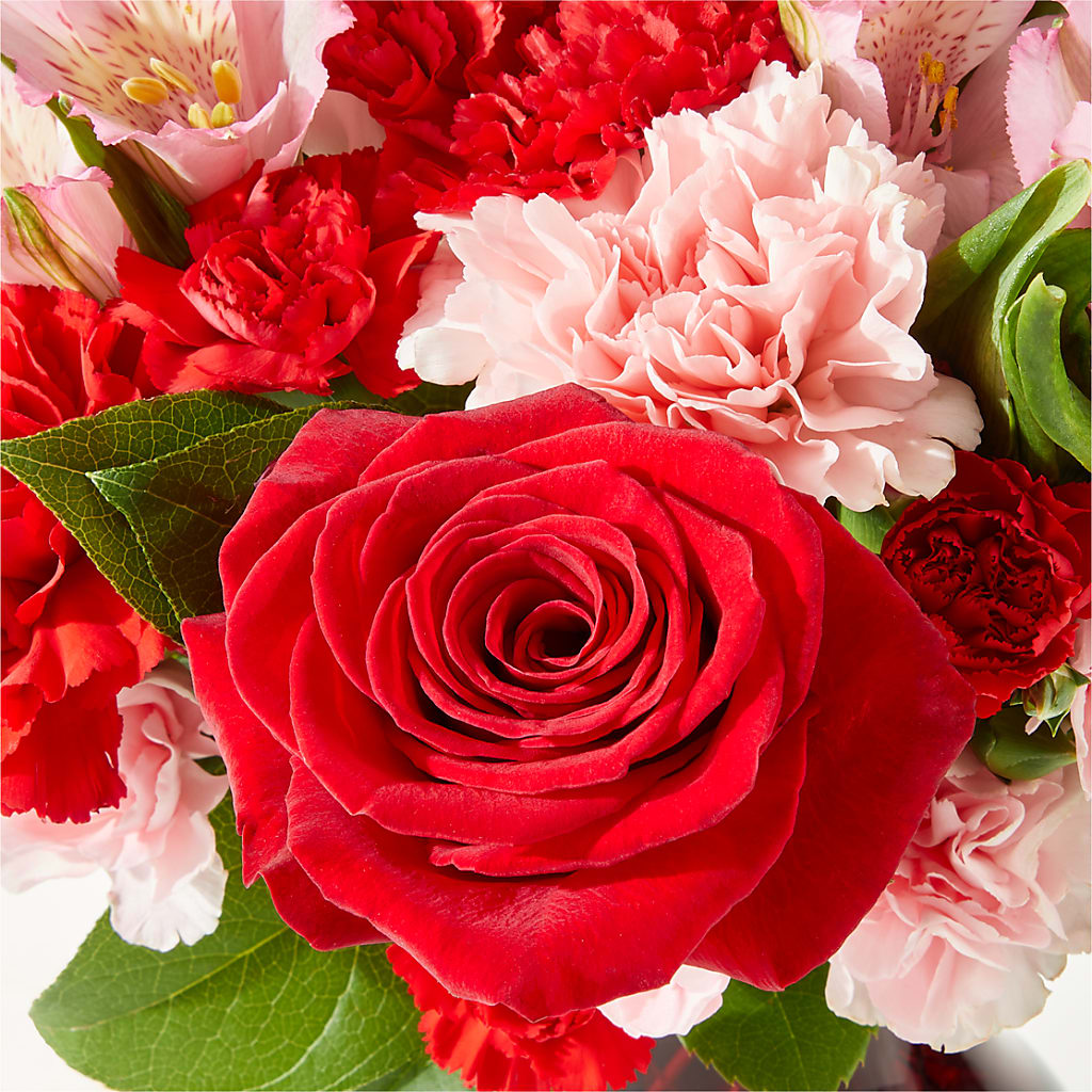 Candy Kisses Bouquet –  The Colonial Florist And Gift Shop, Huntingdon PA