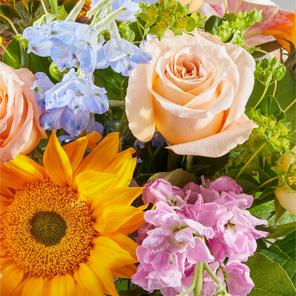 Dreamy Meadows Bouquet –  The Colonial Florist And Gift Shop, Huntingdon PA