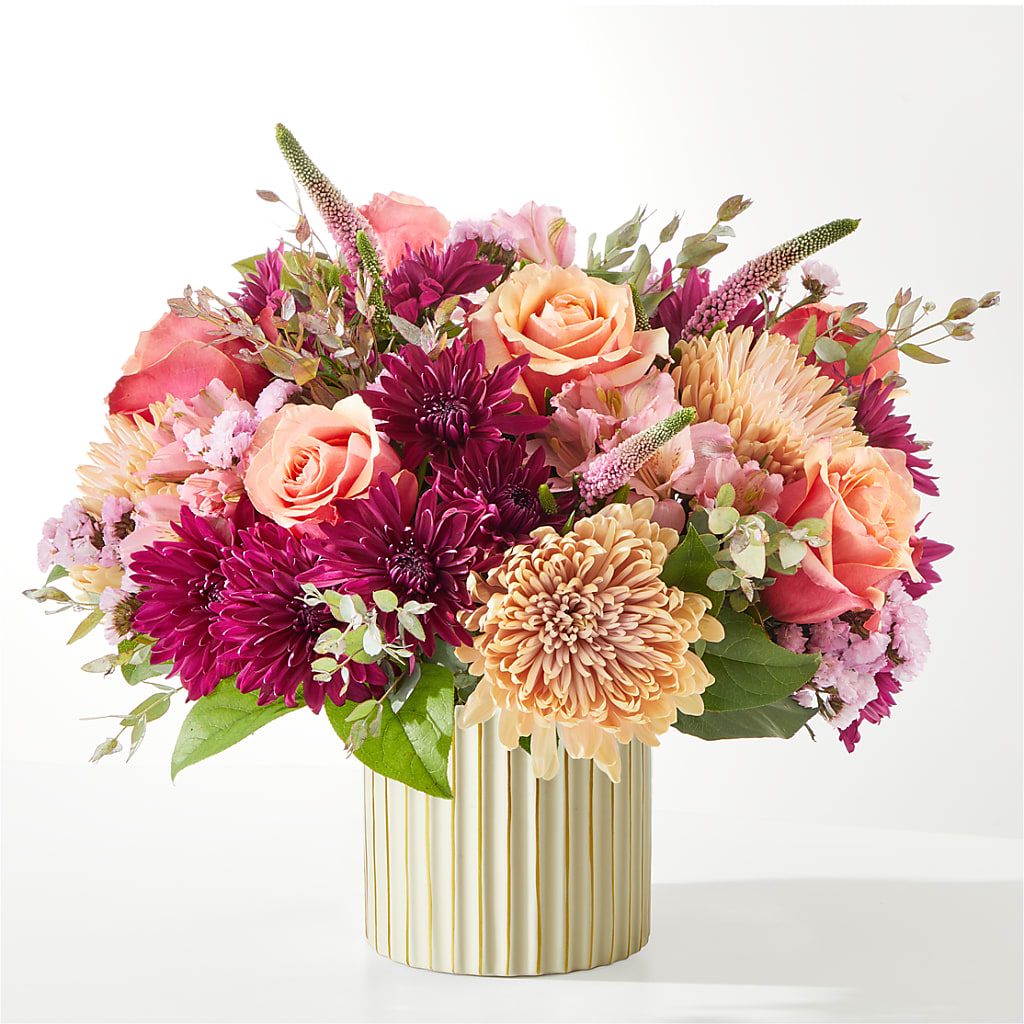 Berry Cobbler Bouquet with Ivory Vase –  The Colonial Florist And Gift Shop, Huntingdon PA