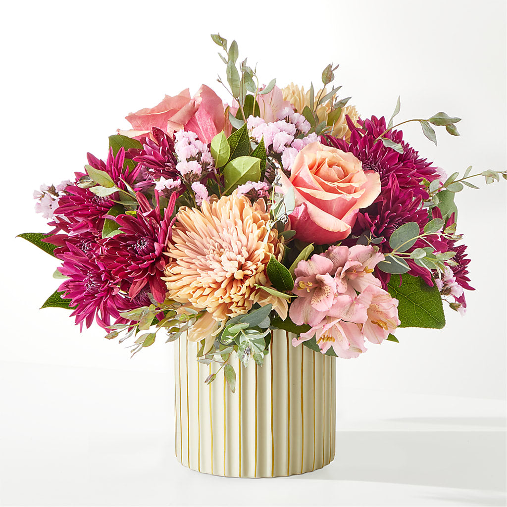 Berry Cobbler Bouquet with Ivory Vase –  The Colonial Florist And Gift Shop, Huntingdon PA