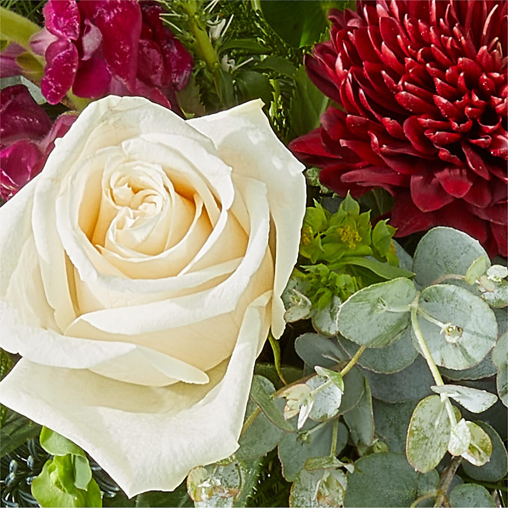Cranberry Fizz Bouquet –  The Colonial Florist And Gift Shop, Huntingdon PA